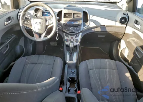 2014 Chevrolet Sonic Lt z USA, uszkodzony, nr VIN 1G1JC5SH2E4231082